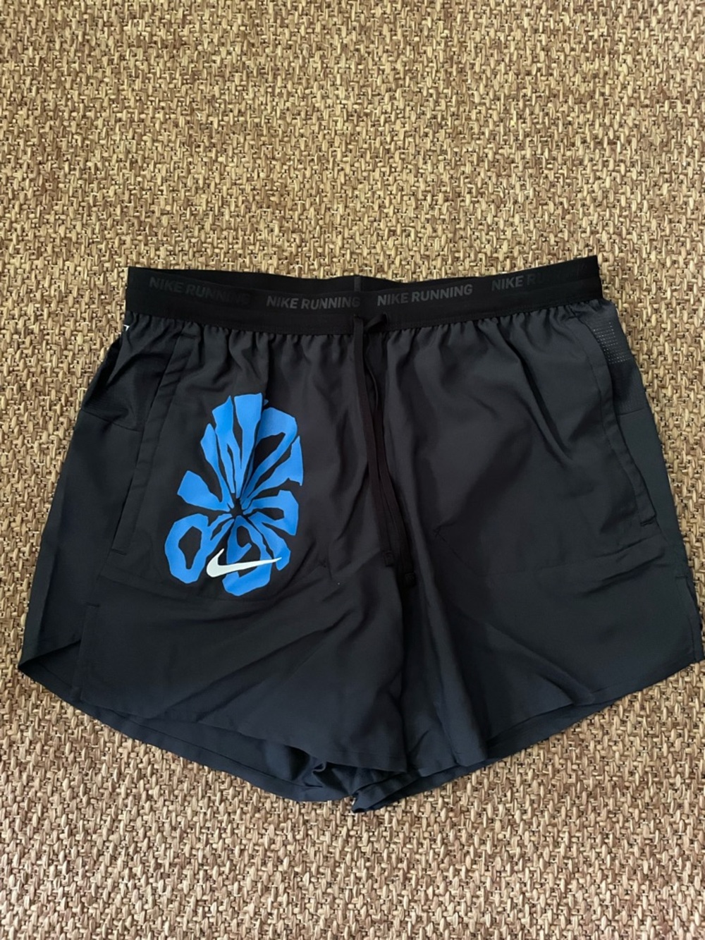 Nike Stride Run Energy 5” Brief Lined Running Shorts Men Size Medium FV9612-010